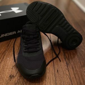 Under Armour Women’s Surge Running Sneakers